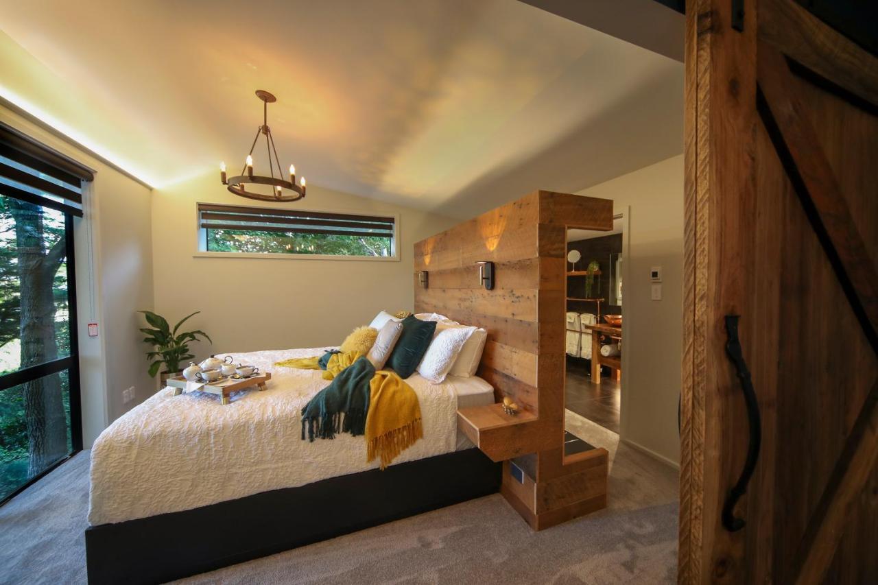 L'amour Nest Napier Extérieur photo